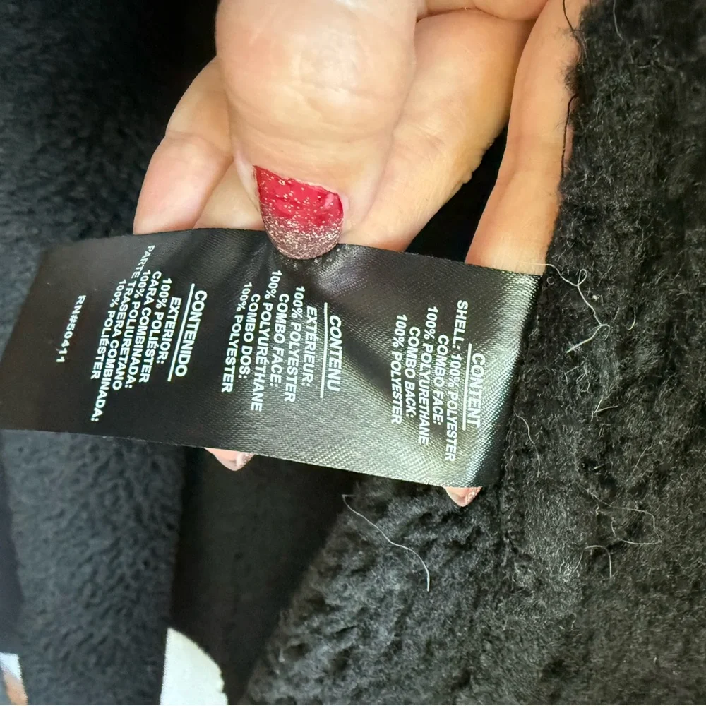 FRYE Black Sherpa Vest - Picture 6 of 6